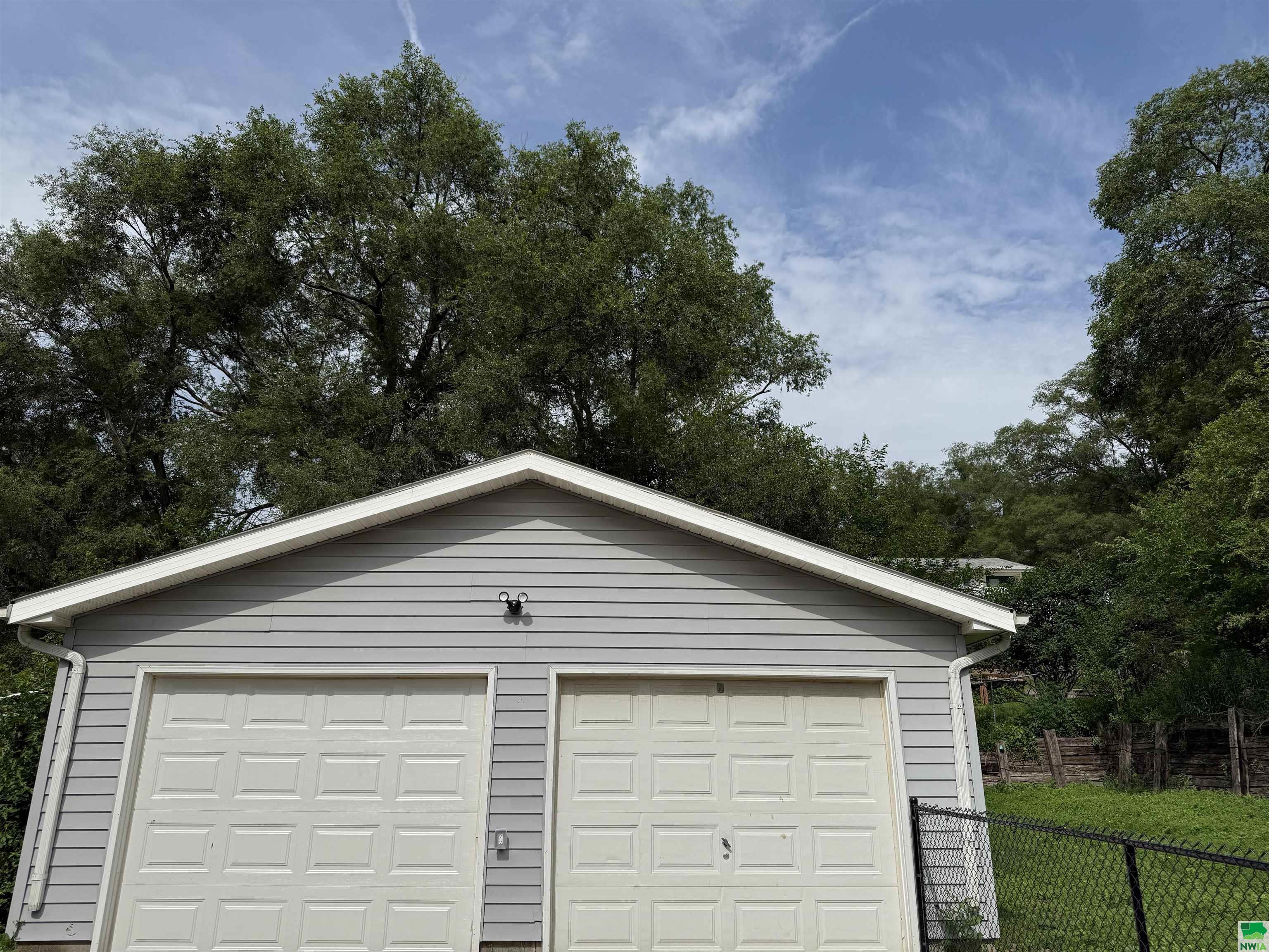 Property Photo: 133 S Prescott IA 51103