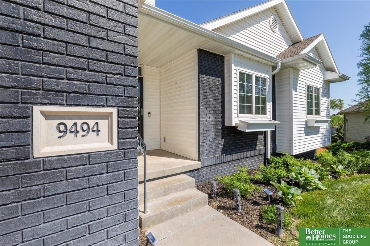 Property Photo:  9494 S 175th Circle  NE 68136 