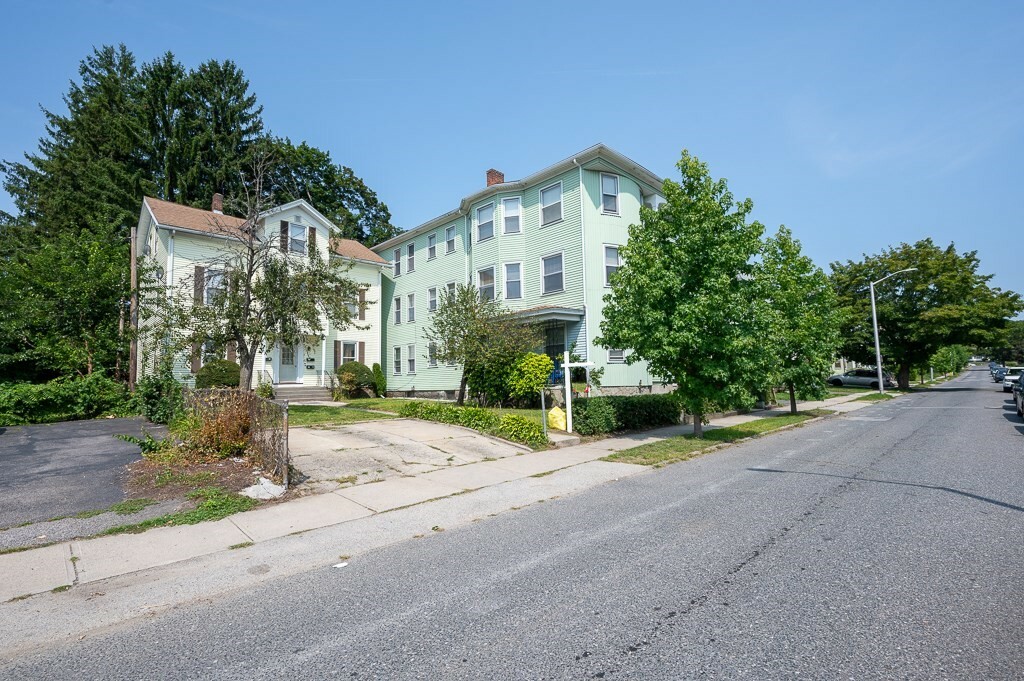 Property Photo: 9-11 Dover St MA 01609