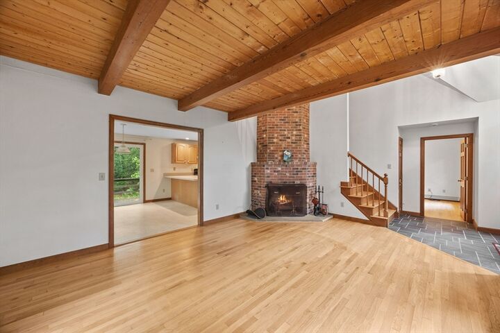 Property Photo:  1 Peggys Lane  MA 02563 