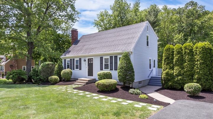 Property Photo:  194 Crossfield Rd  MA 02038 