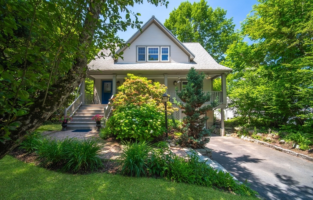 79 Henderson St  Needham MA 02492 photo