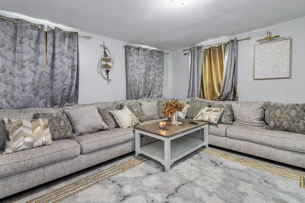 Property Photo:  631 Chestnut St  MA 01331 