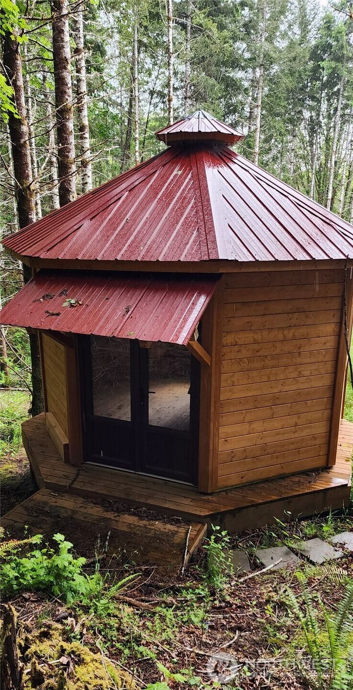Property Photo:  184  Labarre Road  WA 98532 