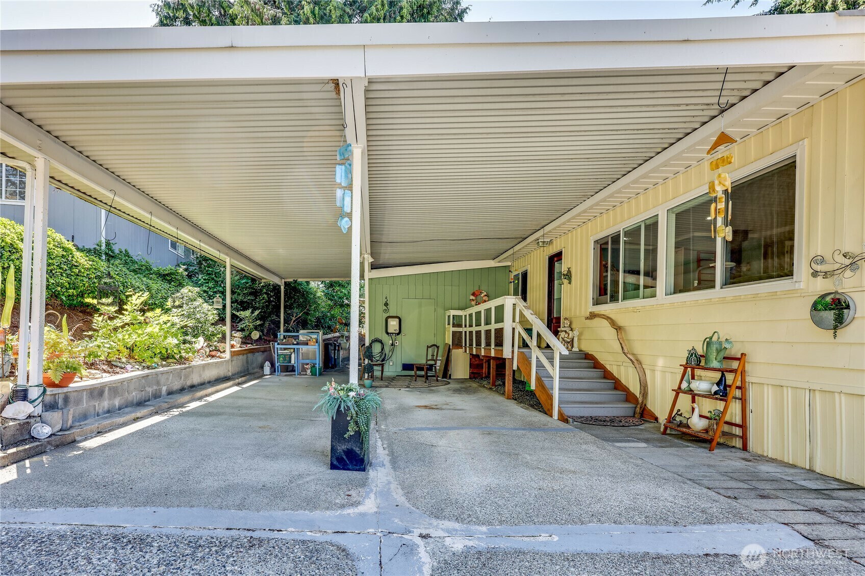 Property Photo: 16300 NE State Hwy 305 18 WA 98370