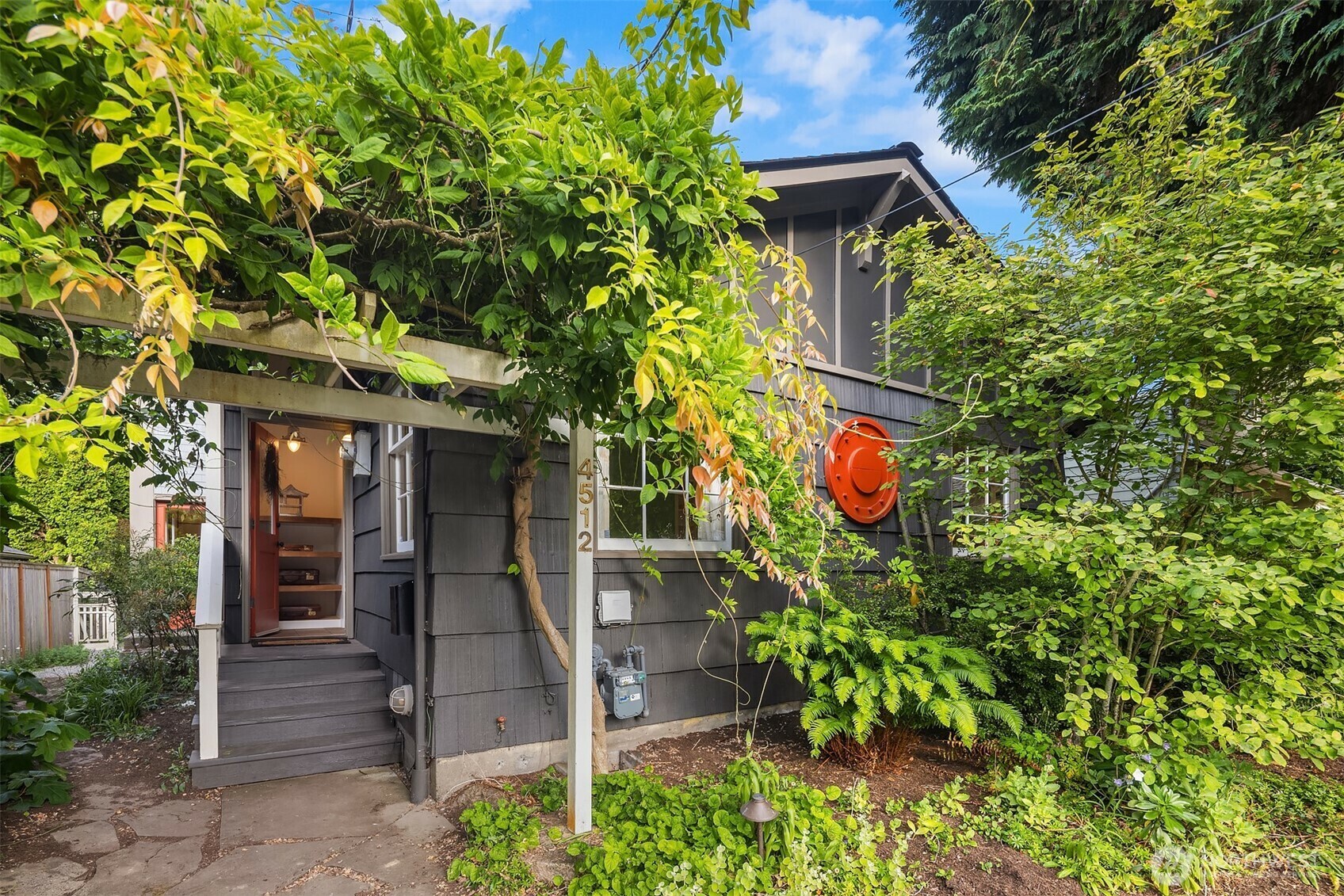Property Photo: 4512 35th Avenue W WA 98199