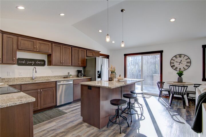 1724 Dorret Road  Eau Claire WI 54703 photo