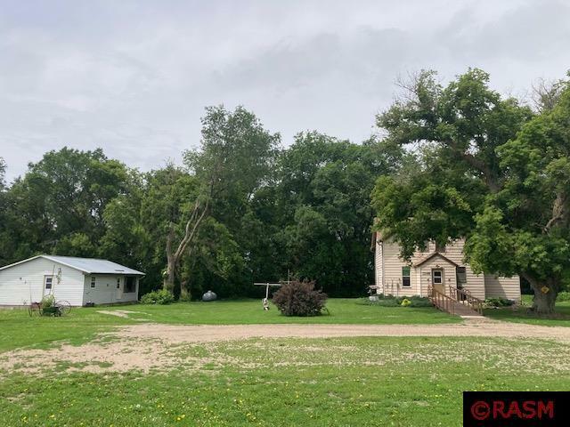 Property Photo: 32488 230 Street MN 56293