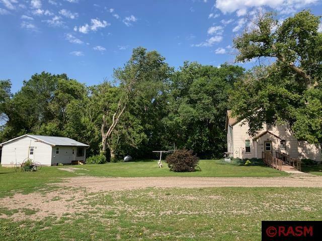 Property Photo: 32488 230 Street MN 56293