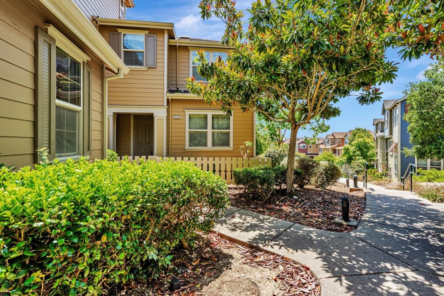 Property Photo:  6124 Old Quarry Loop  CA 94605 