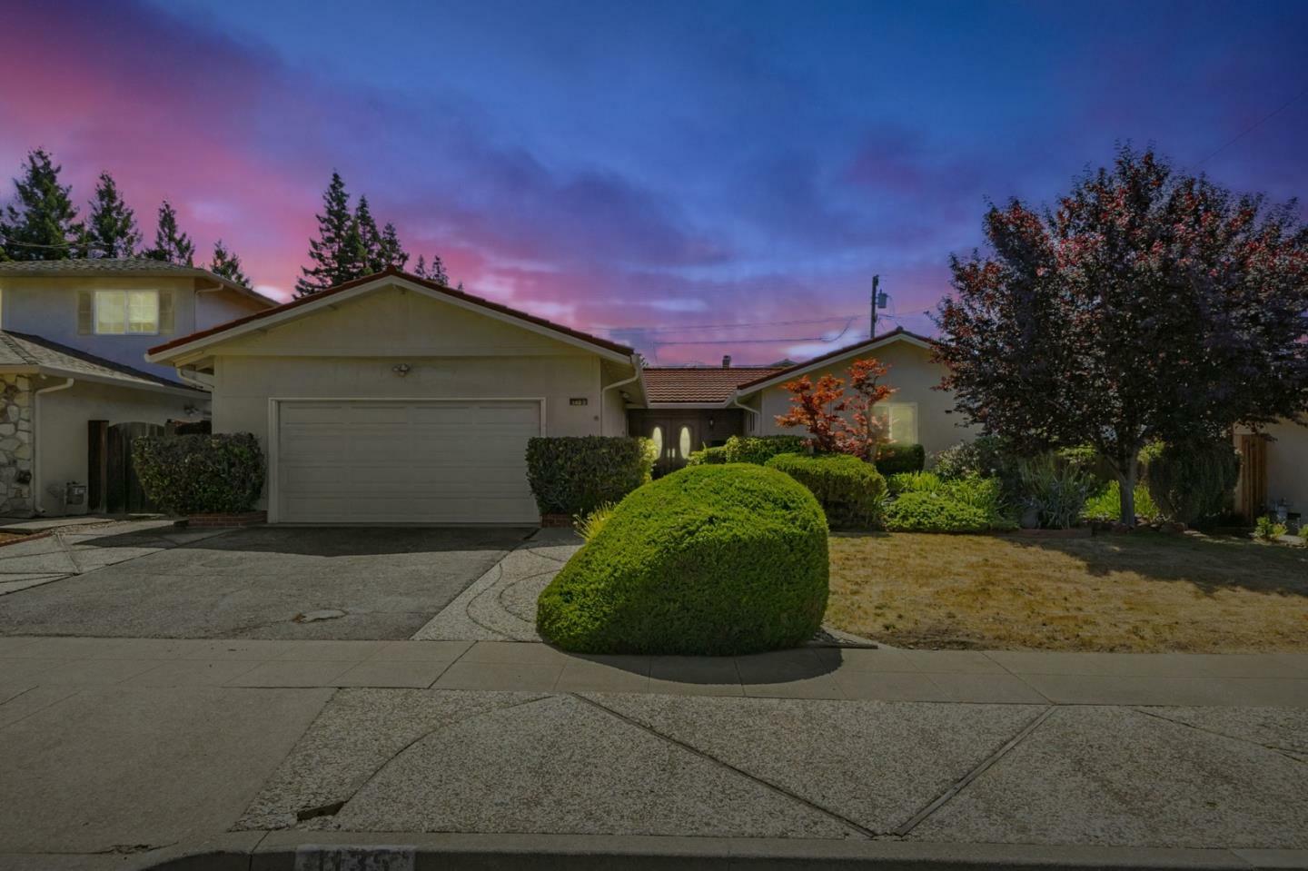 Property Photo: 1135 Elmsford Drive CA 95014