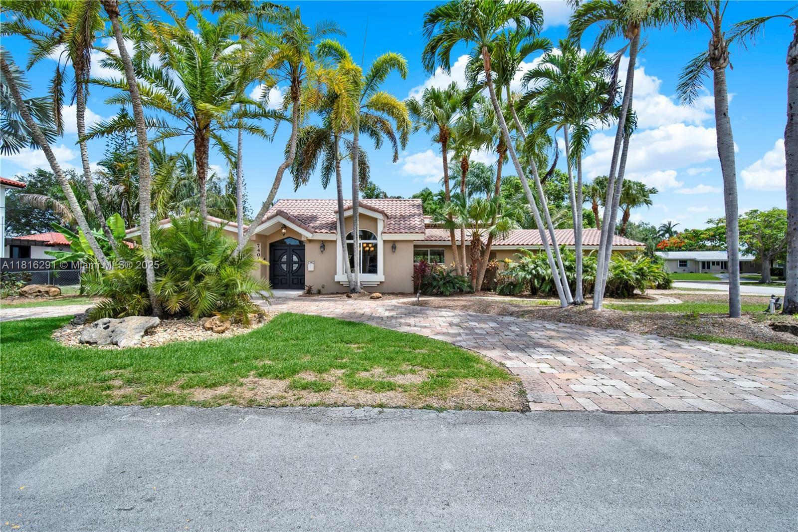 Property Photo: 7405 SW 134th St N/A FL 33156