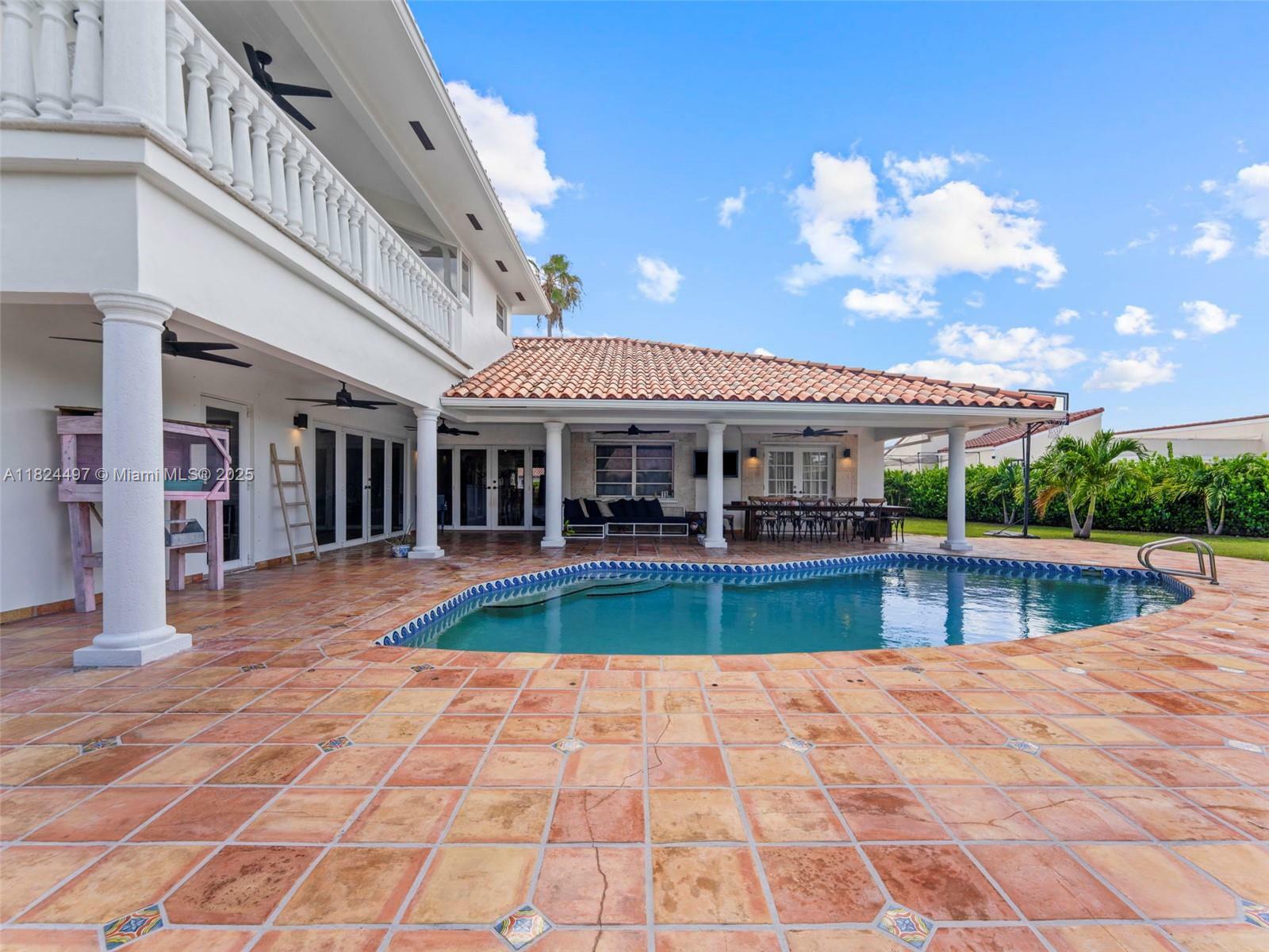 Property Photo: 1851 SW 126th Ct FL 33175