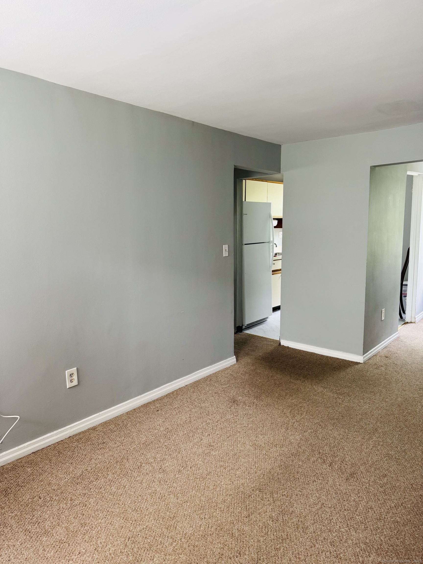 Property Photo: 9 Clarmore Drive Apt 2B CT 06850