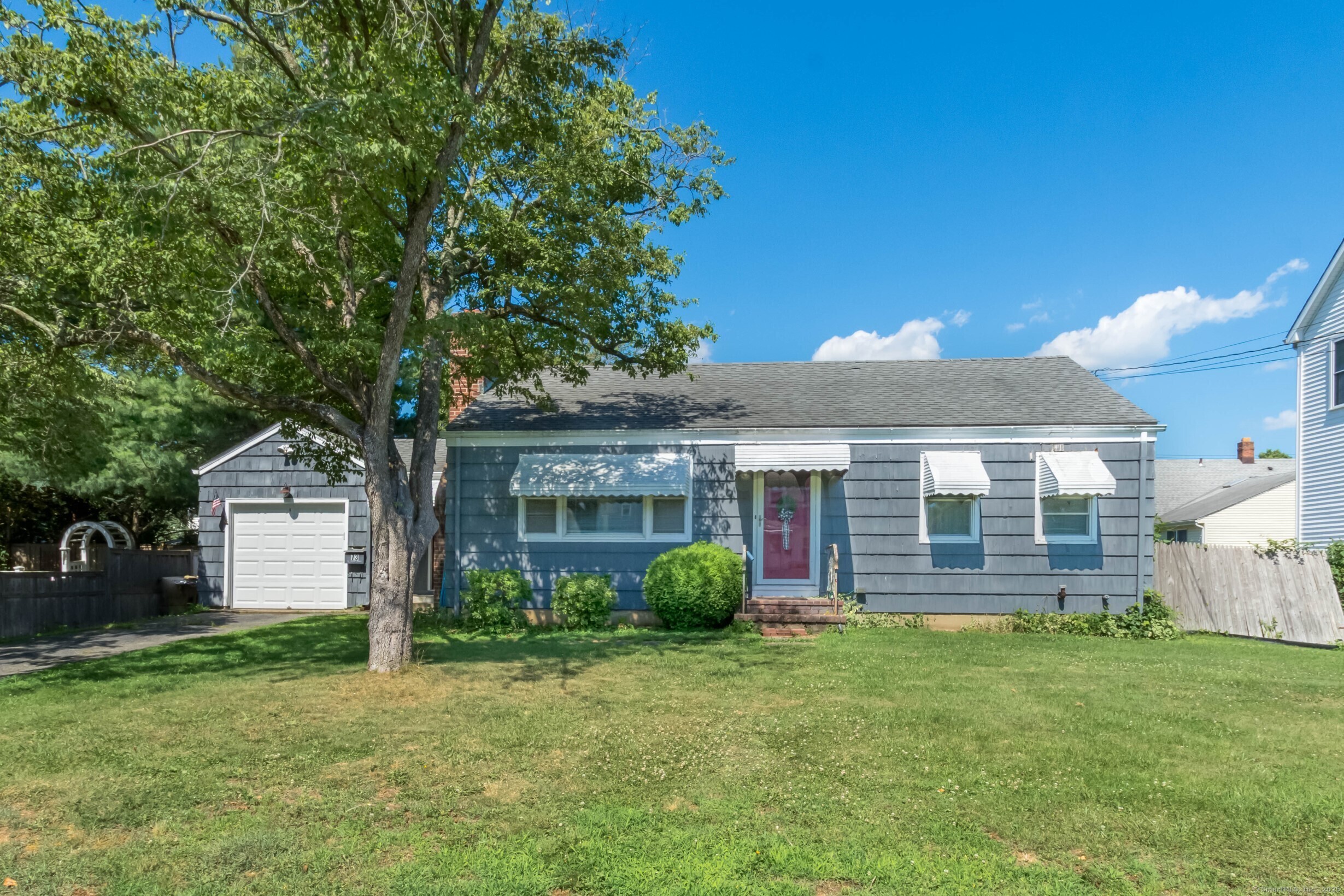 Property Photo:  73 Alden Street  CT 06824 