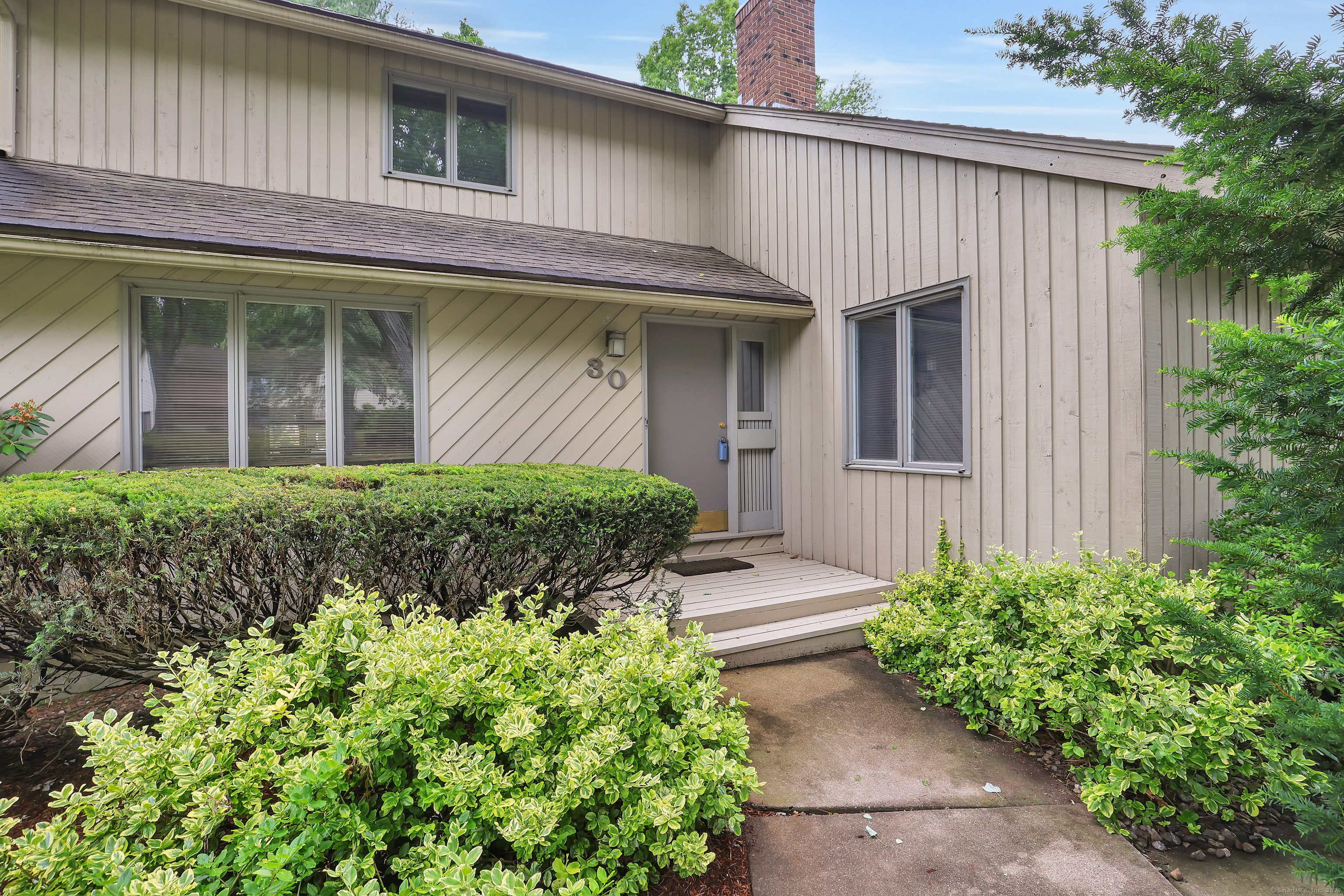 30 Sass Drive  Manchester CT 06042 photo