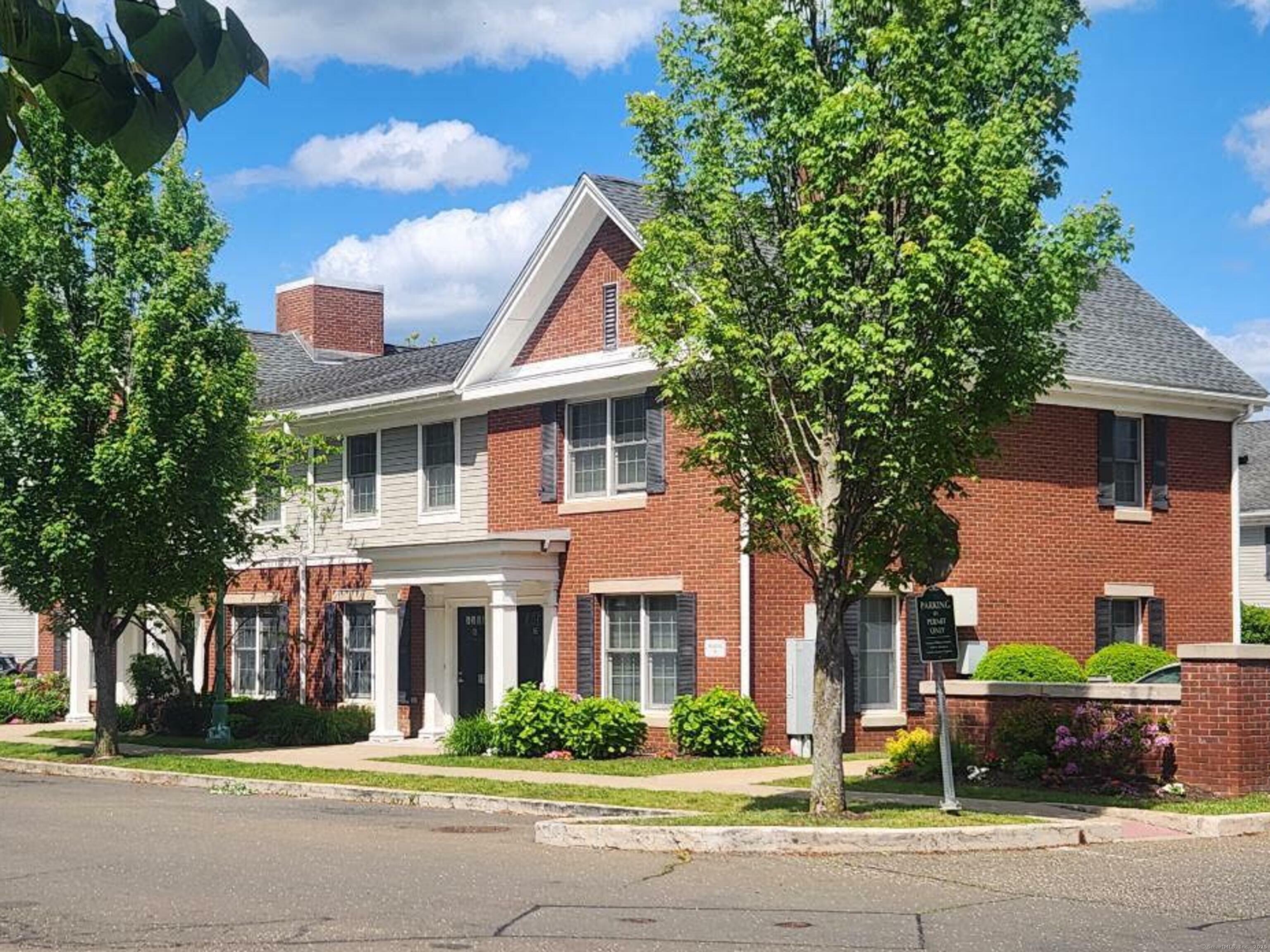 Property Photo: 49 Fairgate Drive CT 06902