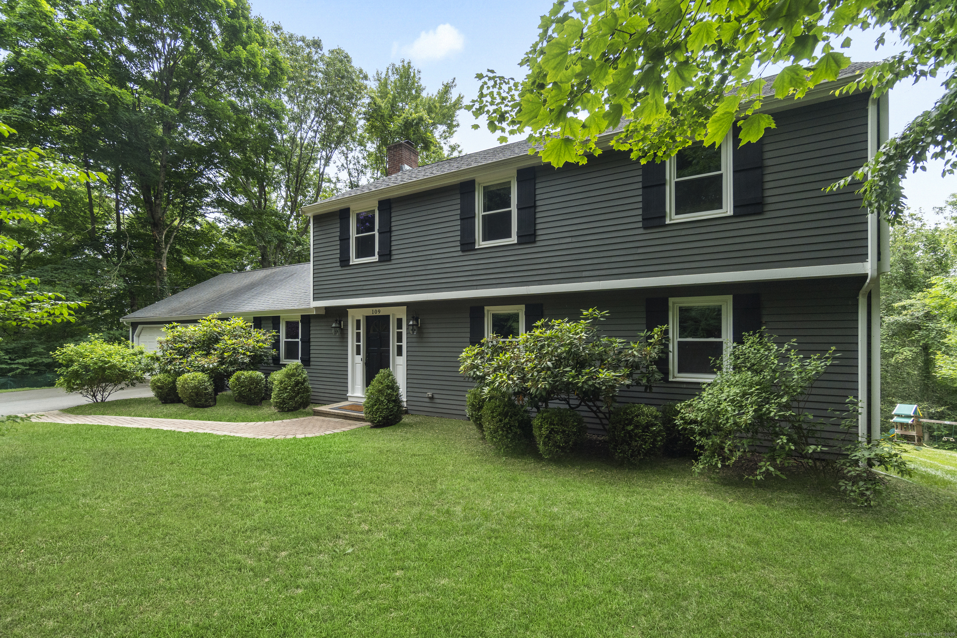 Property Photo: 109 Hemlock Drive CT 06419