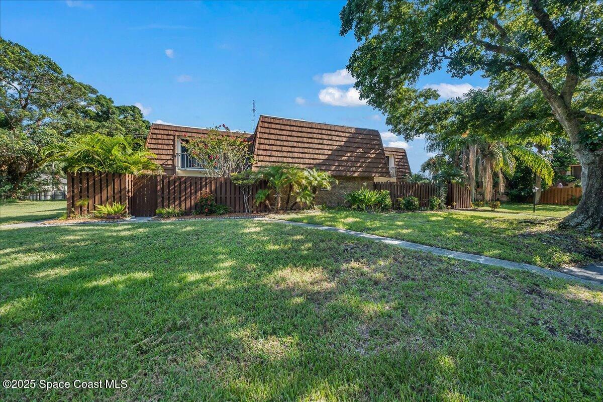 Property Photo: 2012 Dan Court NE FL 32905