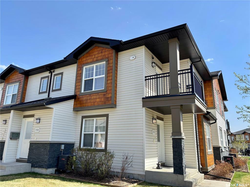 1015 Patrick Crescent 1108  Saskatoon SK S7W 0M4 photo