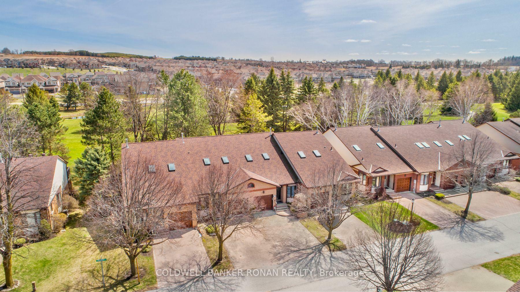 Property Photo: 130 Green Briar Road ON L9R 1S2