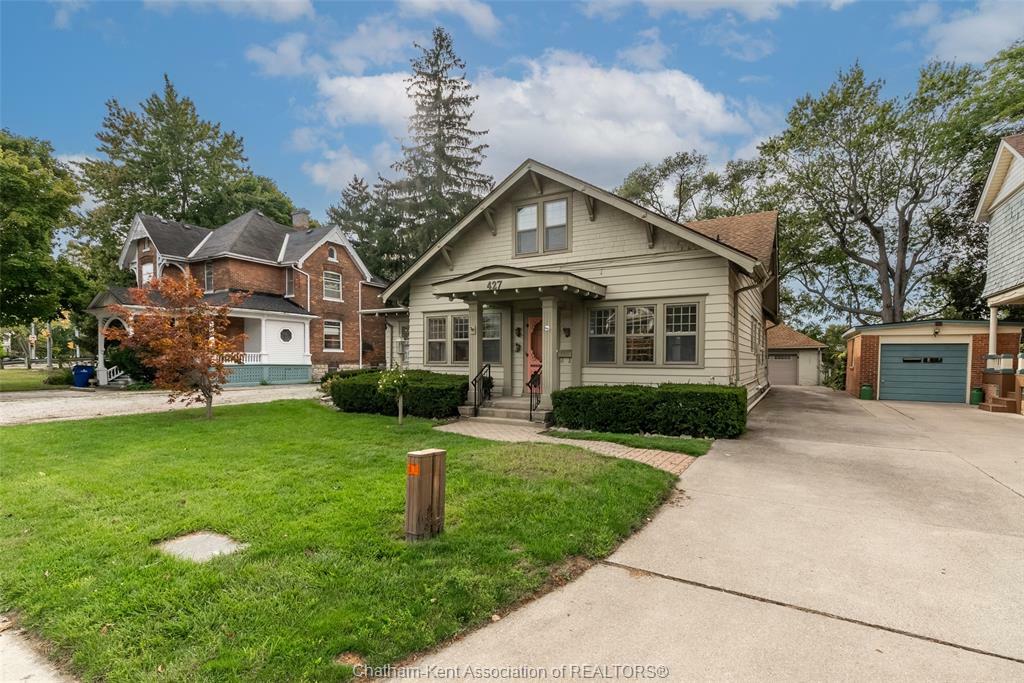Property Photo: 427 King Street West ON N7M 1G3