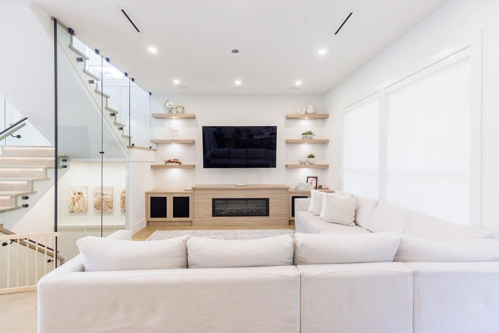 Property Photo: 7002 W Brewster Drive BC V4E 1V1