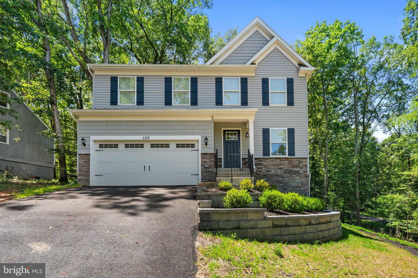 Property Photo: 102 Indian Hills Road VA 22508