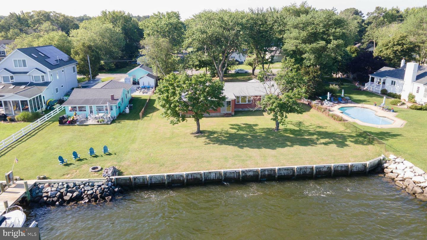Property Photo: 1000 Chester River Drive MD 21638