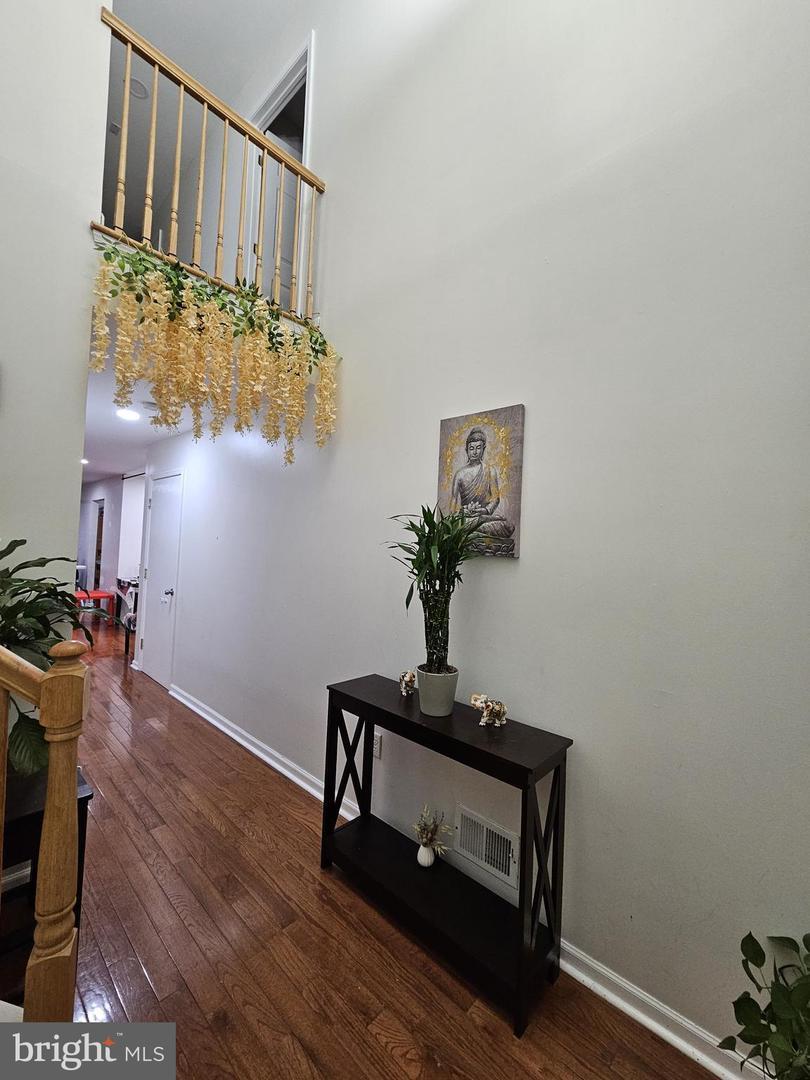 Property Photo: 5 Mindy Drive NJ 08873