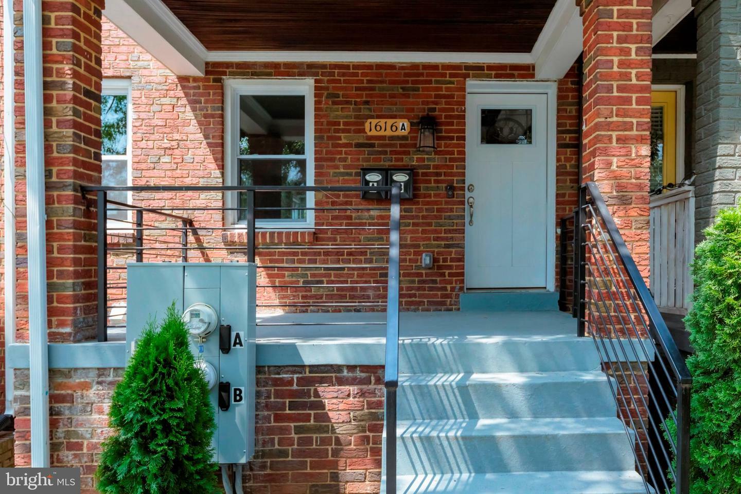 Property Photo: 1616 C Street NE DC 20002