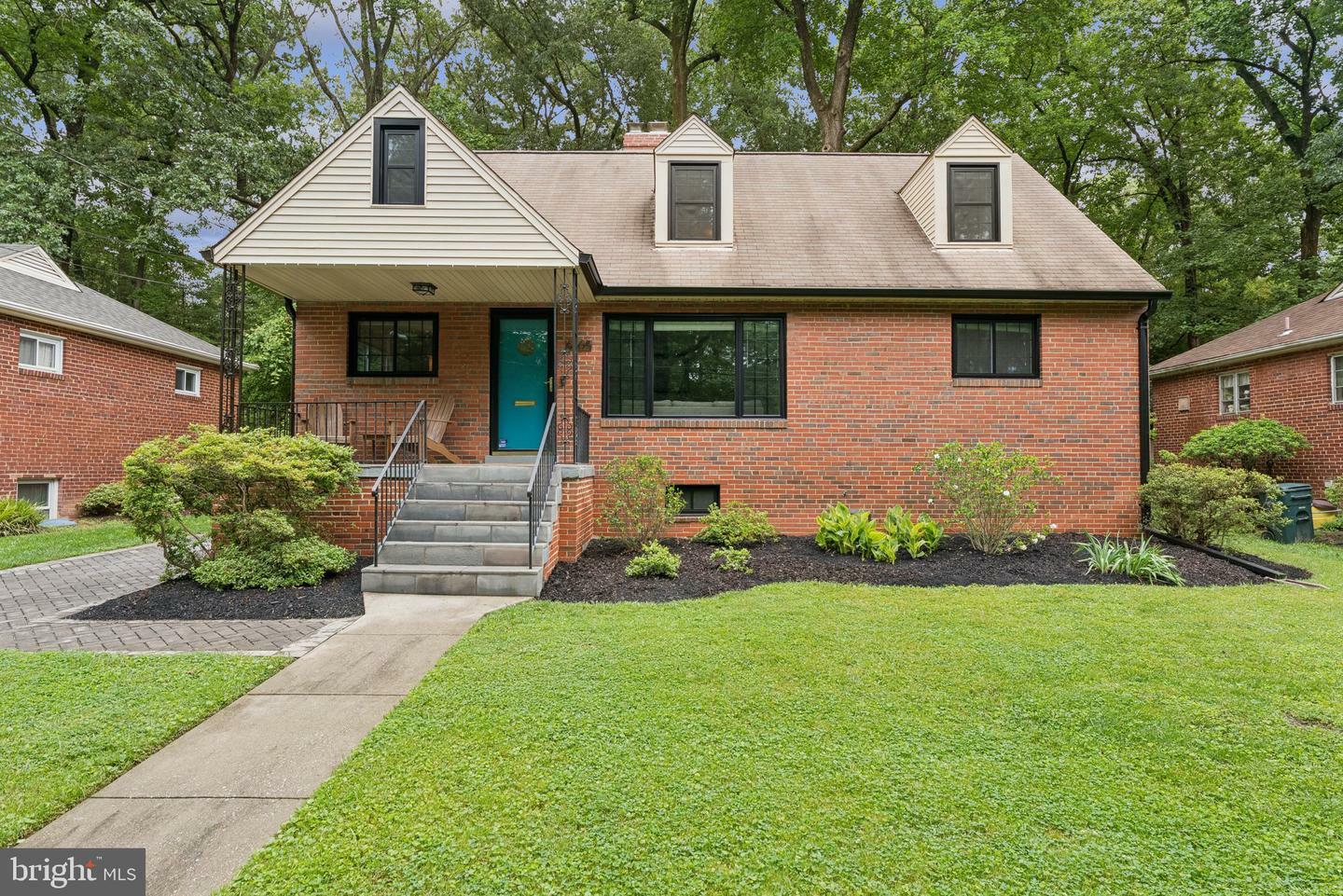 6605 Wells Parkway  Hyattsville MD 20782 photo