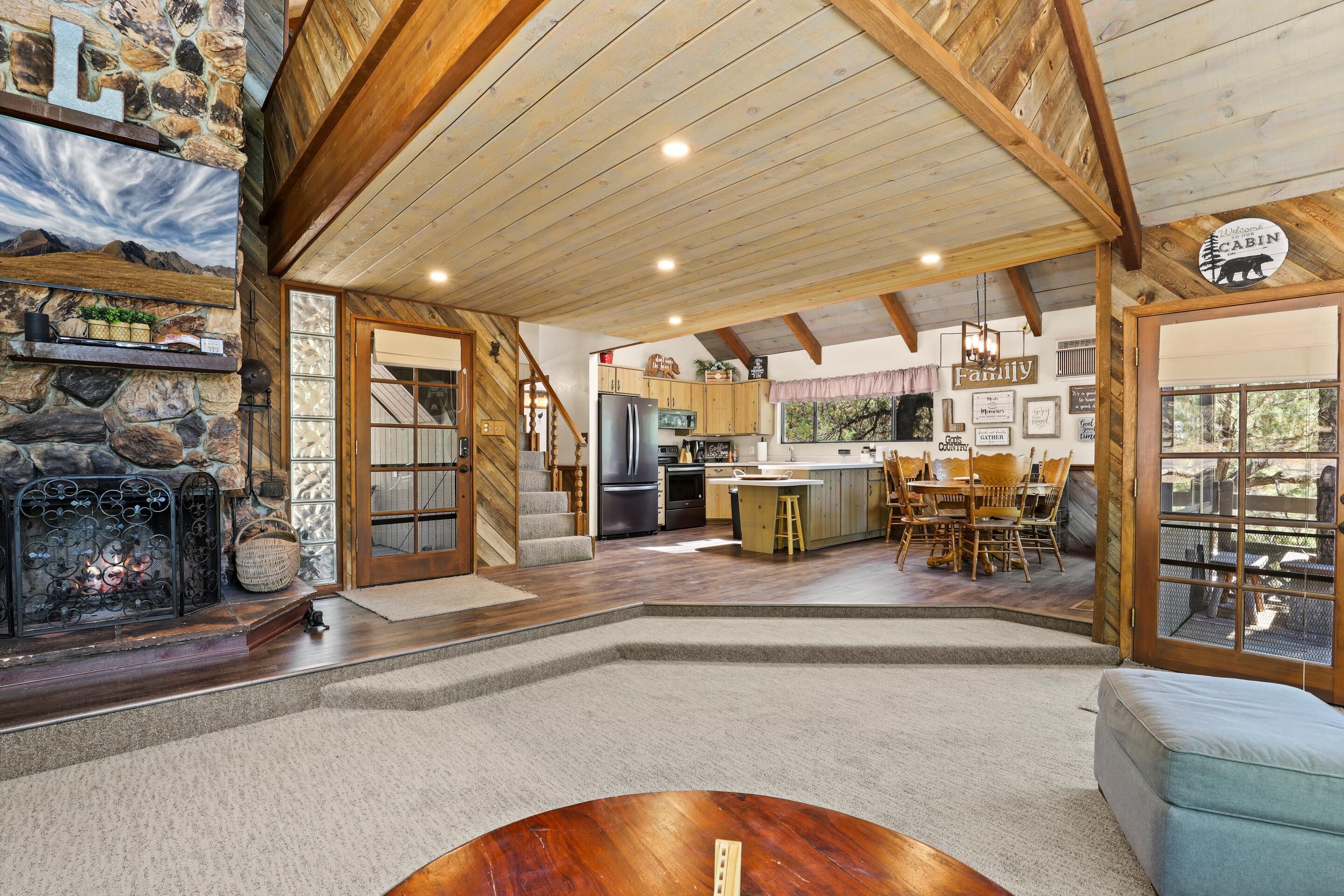 Property Photo: 4511 N Ponderosa Drive AZ 85544