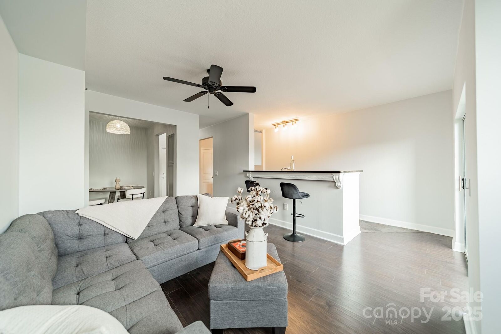 Property Photo:  1315 East Boulevard 327  NC 28203 