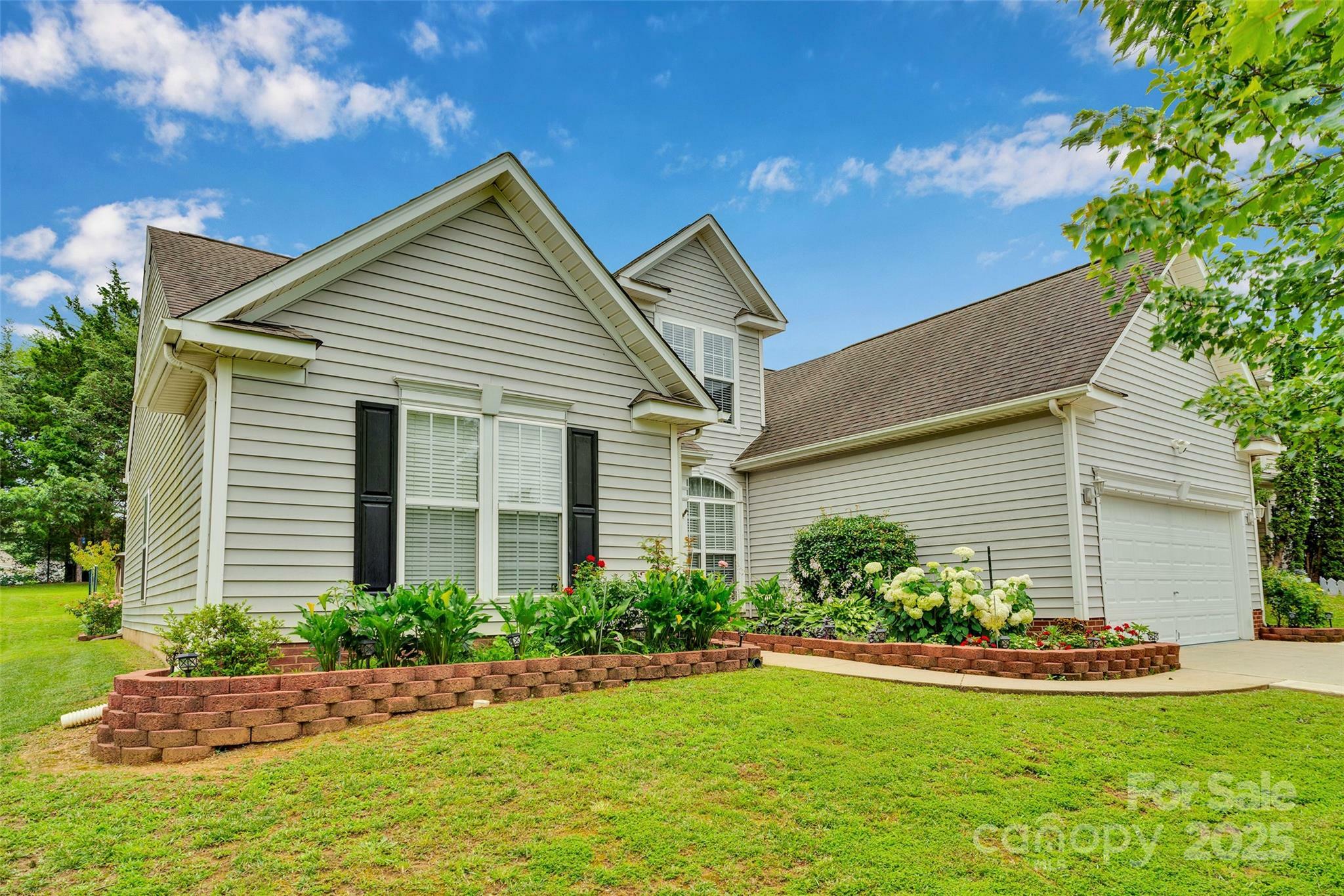 Property Photo: 2026 Rosewater Lane NC 28079