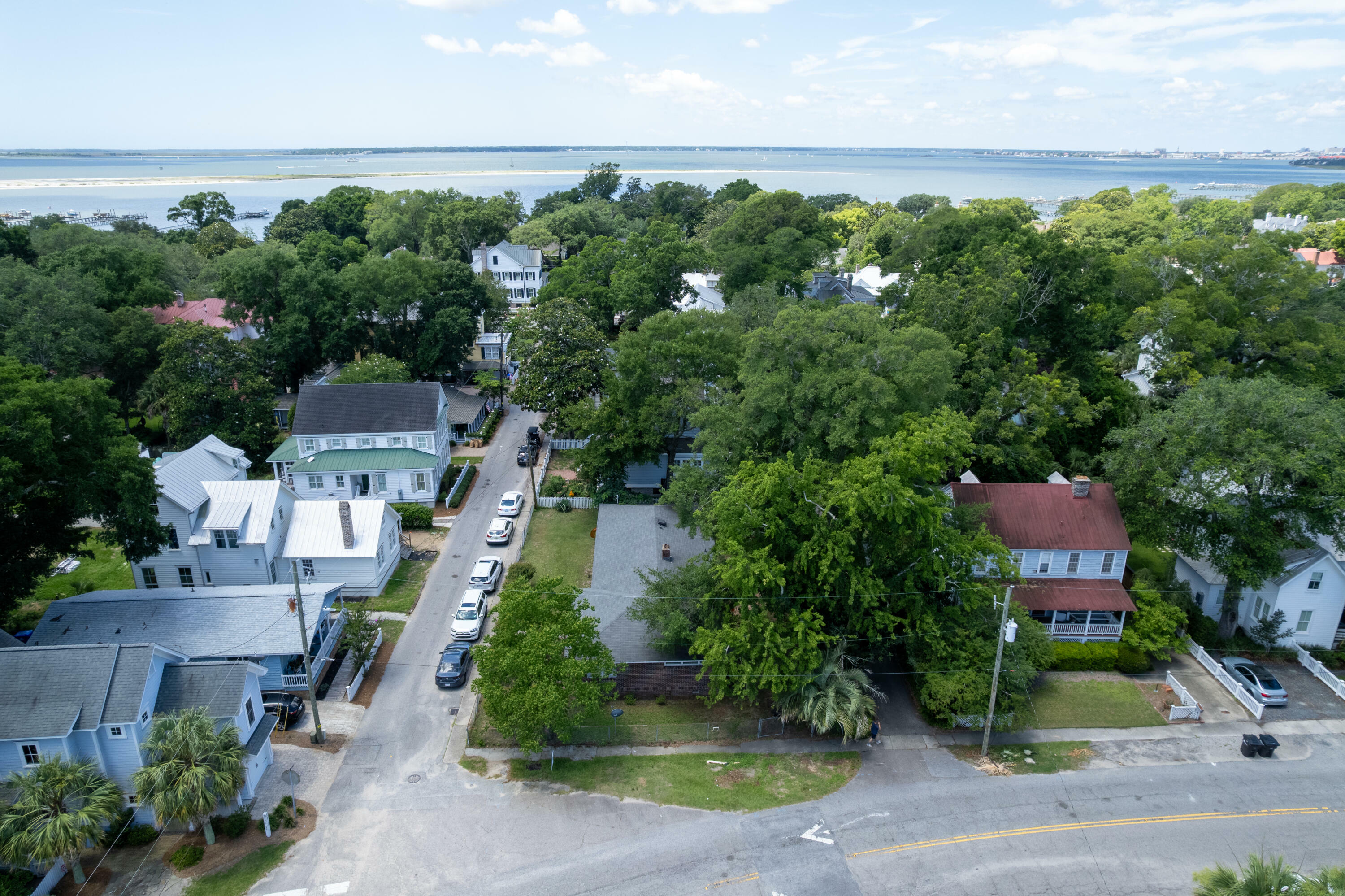 Property Photo:  320 Morrison Street  SC 29464 