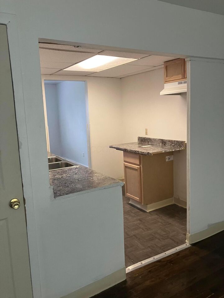 Property Photo: 3022 Rotunda S Court OH 43232