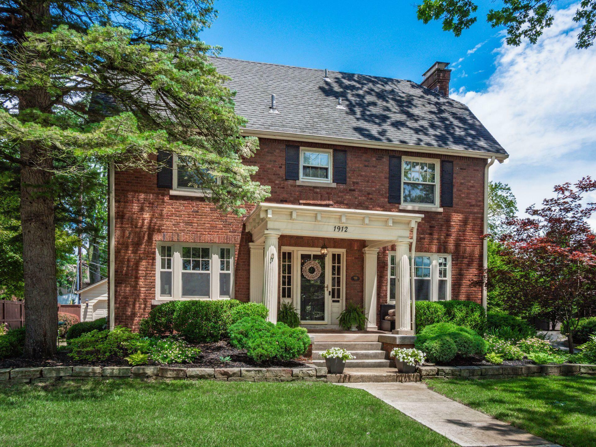 Property Photo: 1912 Tremont Road OH 43212