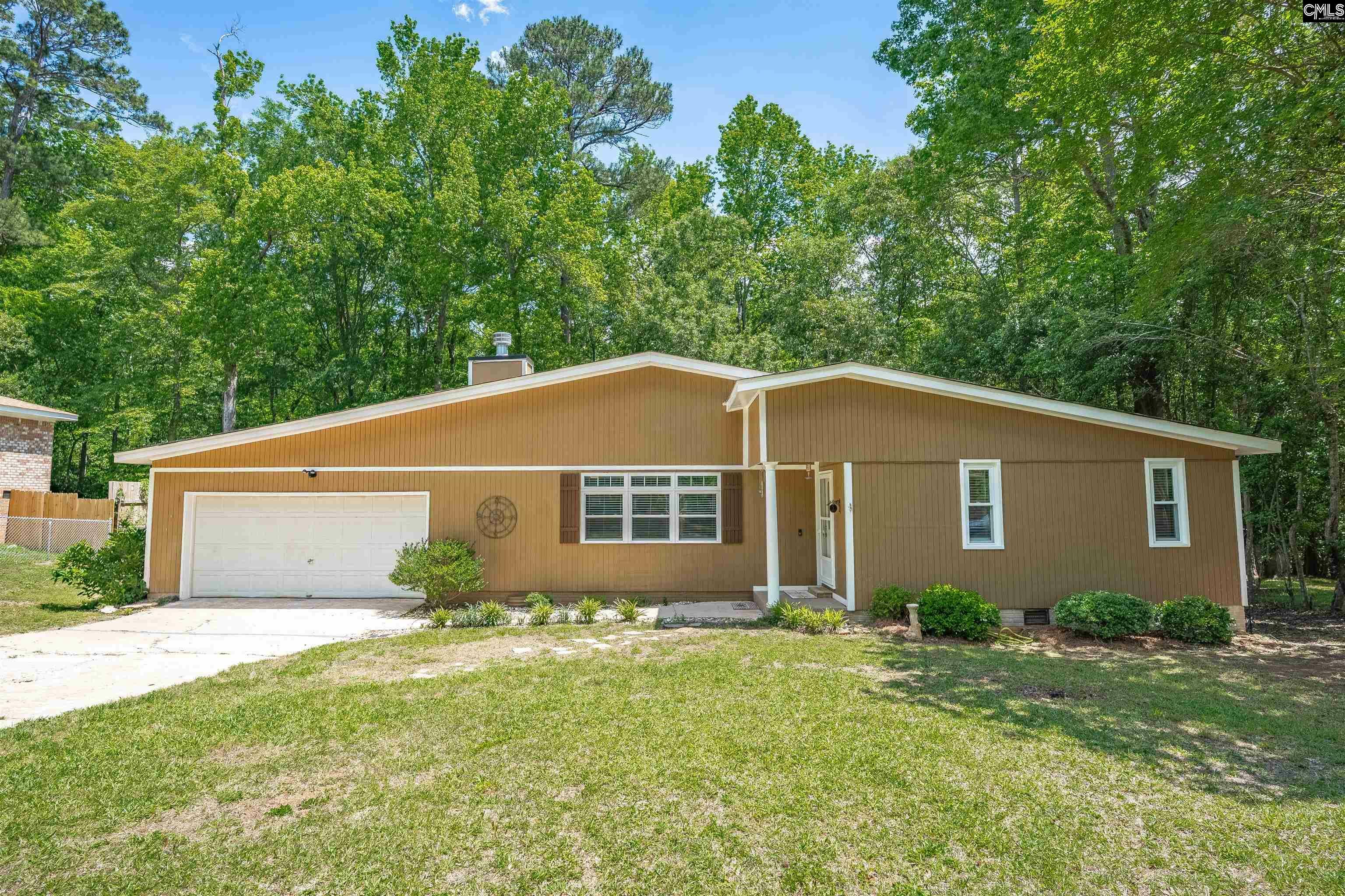 Property Photo:  104 Horseshoe  SC 29072 