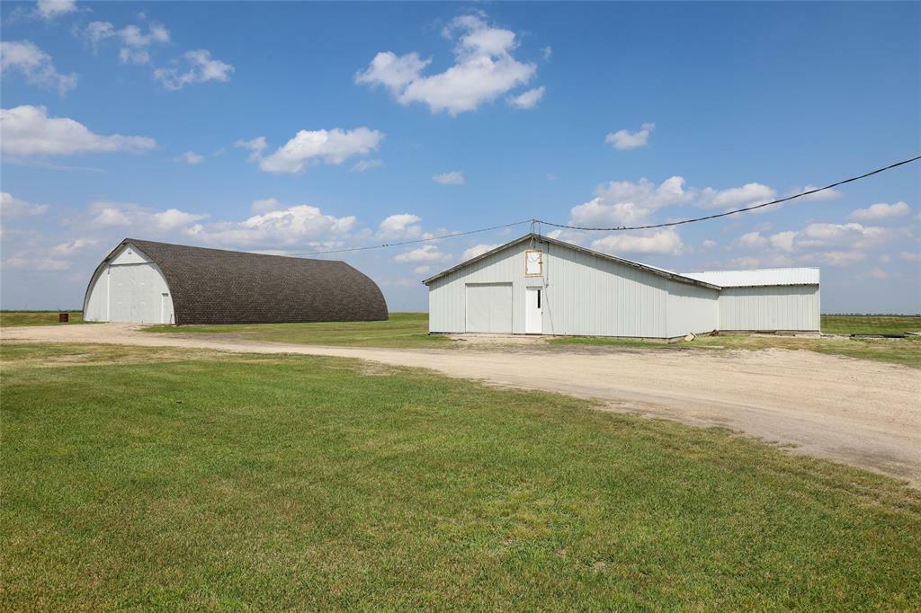Property Photo: 32071 2 Road East MB R0G 1W0