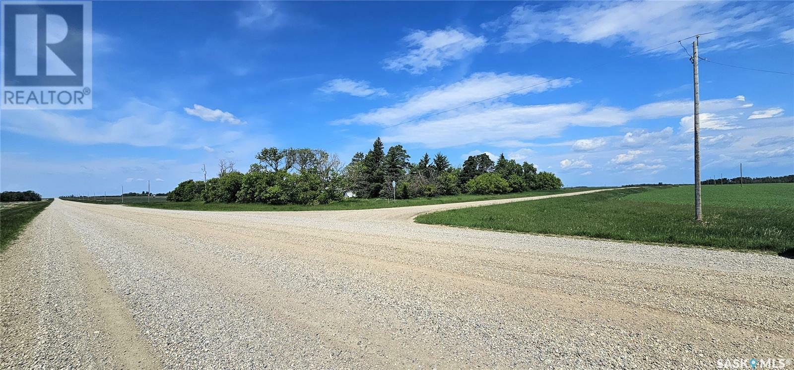 Property Photo:  Trudy'S Acreage  SK S0J 1H0 