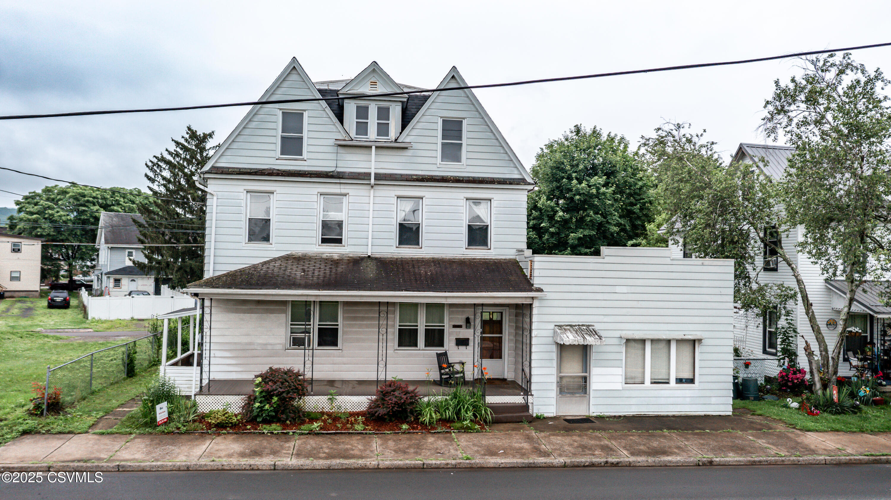 Property Photo: 846-848 Orange Street PA 18603