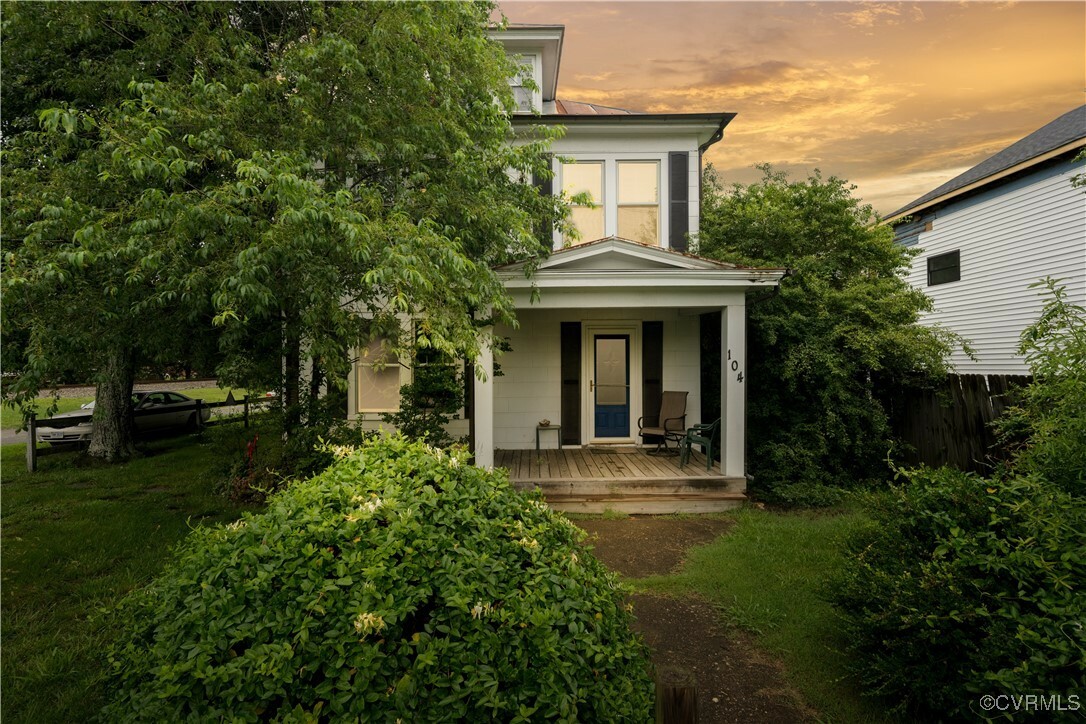 Property Photo: 104 E 5th Street VA 23117