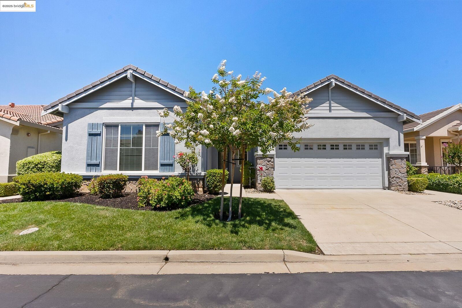 Property Photo: 551 Quindell Way CA 94513