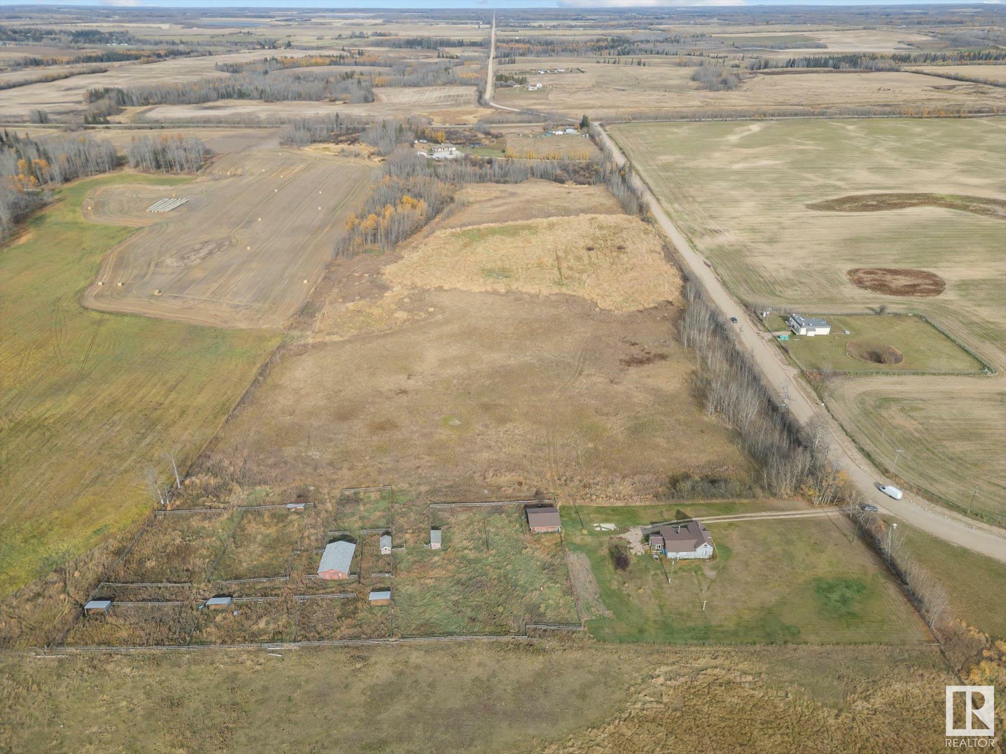 Property Photo: 54518 Rge Road 22 AB T0E 1V0