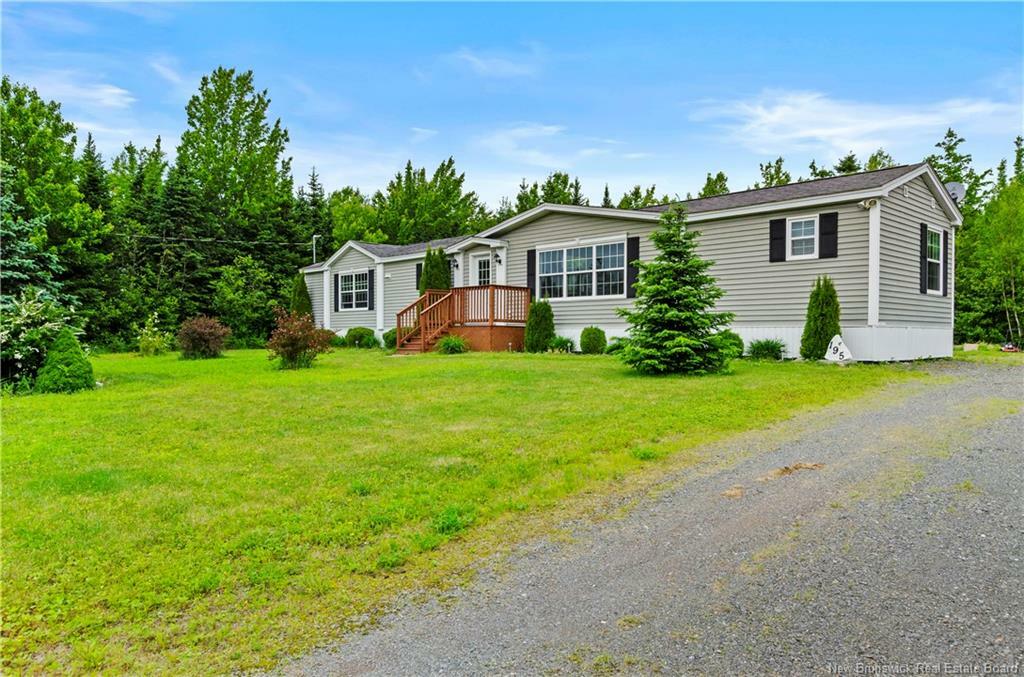 195 Brandon Street  Rusagonis NB E3B 0M5 photo