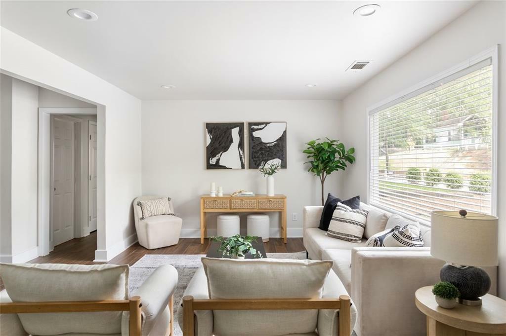 Property Photo:  1258 Campbellton Road SW  GA 30310 