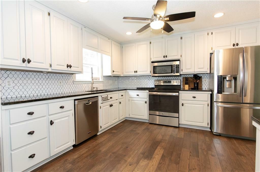 Property Photo: 89 Paul Circle GA 30143