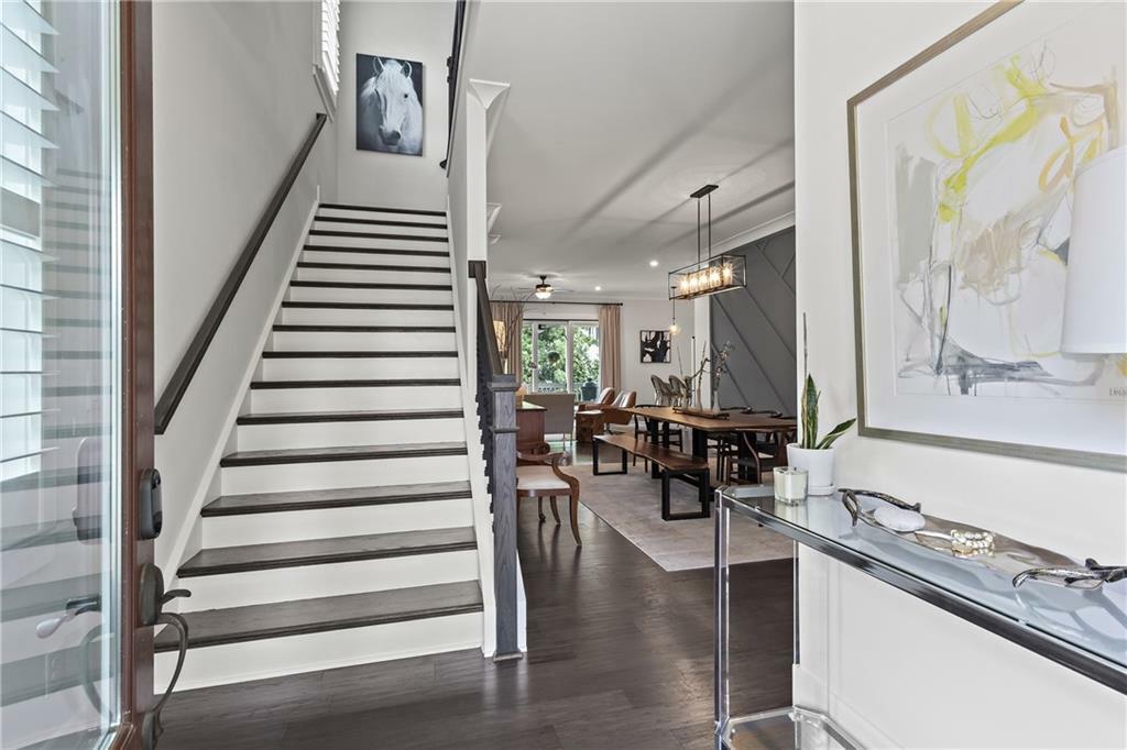Property Photo: 205 Maplewood Drive GA 30075