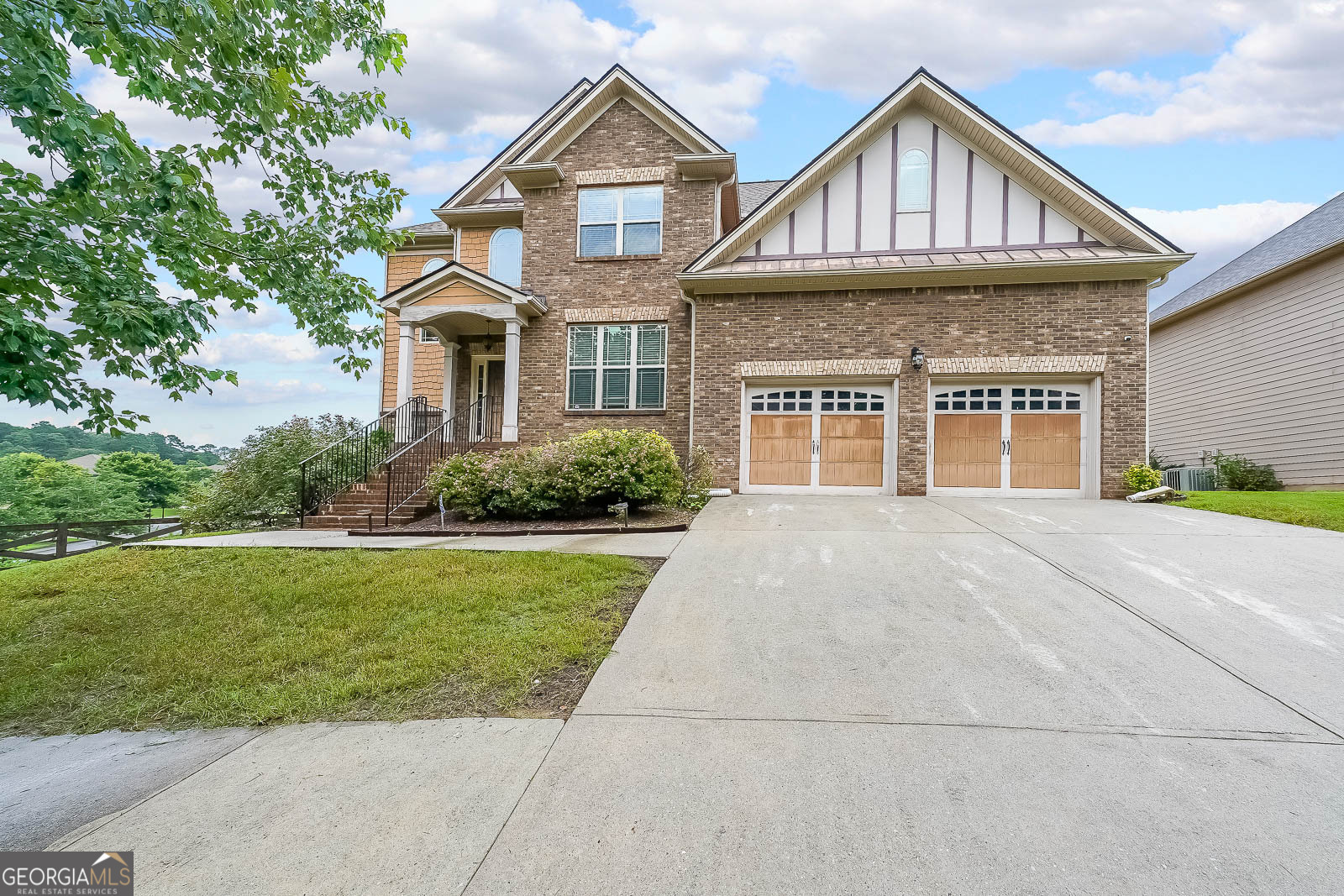 Property Photo: 1057 Cotton Oak Drive GA 30045